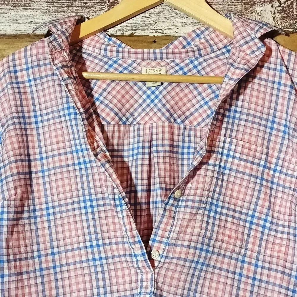 J. Crew Cotton cowgirl gingham pullover v-neck partial button up long sleeve - Picture 3 of 9